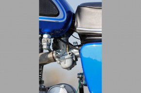 kawasaki-w1-1966-blau-07