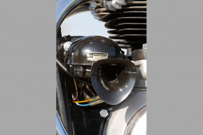 kawasaki-w1-1966-blau-08