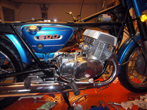12-suzuki-t500-teilrestauration