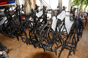 kawasaki-w1-w2-w3-restauration-werkstatt-02