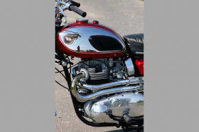 kawasaki-w2-tt-1968-rot-11