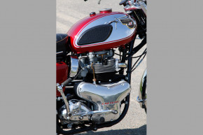 kawasaki-w2-tt-1968-rot-14