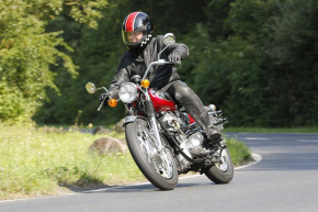 kawasaki-w2-tt-1968-rot-28