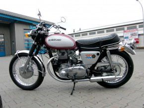 3-kawasaki-w2-tt-scrambler-1968